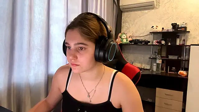 Snapshot of Horycory chatting on 9, 9, 2025 Horycory online show from 9, 9, 2025