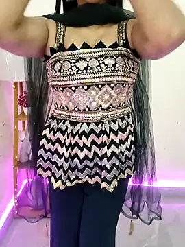 Snapshot of Cute_merry01 chatting on 5, 2, 2026 Cute merry01 online show from 5, 2, 2026