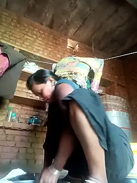 Snapshot of cute_diya_12 chatting on 16, 4, 2026 cute diya 12 online show from 16, 4, 2026