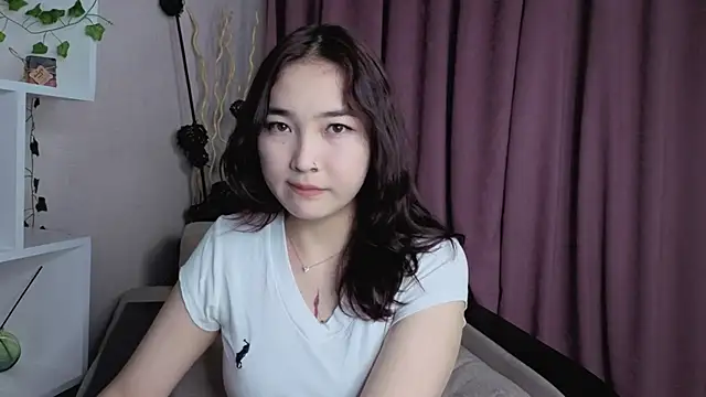 ColettaMejias online show from 28, 11, 2025