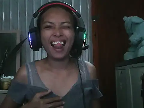 pinayhotii online show from 18, 9, 2025