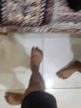 Snapshot of Hot_modal chatting on 21, 10, 2025 Hot modal online show from 21, 10, 2025