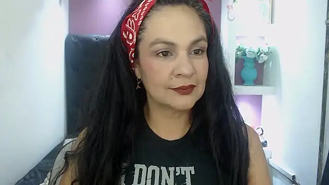 Snapshot of FunnyMatureXxX chatting on 15, 1, 2026 FunnyMatureXxX online show from 15, 1, 2026