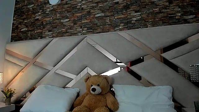 Valery Brand online show from 3, 10, 2025