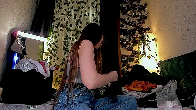 Kimberly Wolker online show from 23, 11, 2025