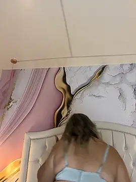 Lucy Milf 474 online show from 16, 3, 2026