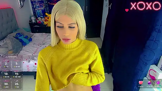 Snapshot of Anne_Zulb chatting on 10, 11, 2025 Anne Zulb online show from 10, 11, 2025