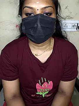 Snapshot of Tamil_Attitude_queen chatting on 2, 10, 2025 Tamil Attitude queen online show from 2, 10, 2025