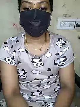 Snapshot of Tamil_Attitude_queen chatting on 18, 10, 2025 Tamil Attitude queen online show from 18, 10, 2025