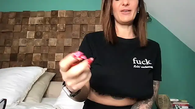 AmyStone   online show from 12, 1, 2026