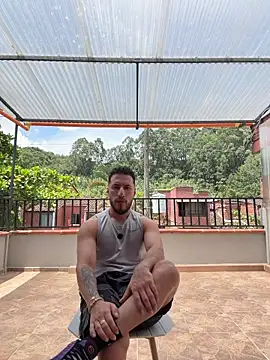 Thiago Hill online show from 28, 3, 2026