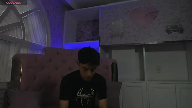 Dani rivass online show from 24, 11, 2025