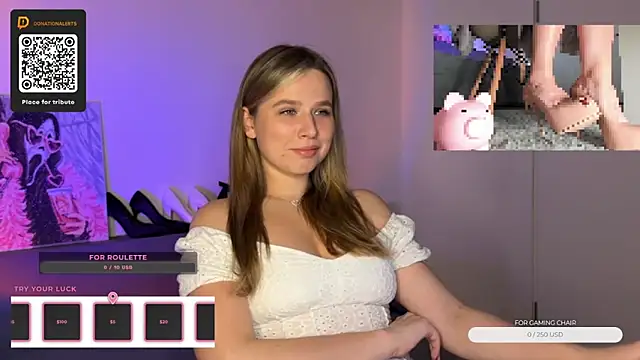 Snapshot of GoddessRoss chatting on 4, 11, 2025 GoddessRoss online show from 4, 11, 2025