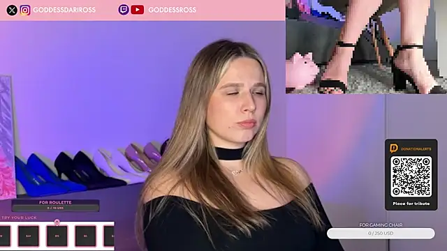 Snapshot of GoddessRoss chatting on 7, 11, 2025 GoddessRoss online show from 7, 11, 2025