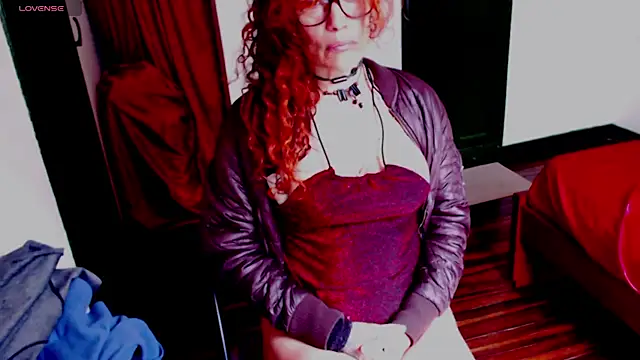 Snapshot of fenix_colette chatting on 14, 7, 2026 fenix colette online show from 14, 7, 2026