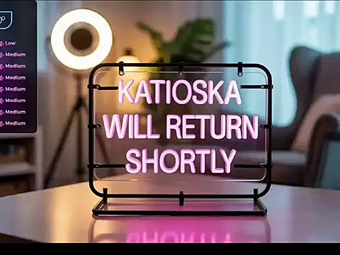Snapshot of katioska25 chatting on 12, 9, 2025 katioska25 online show from 12, 9, 2025