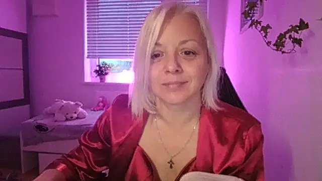 Linsy Kim online show from 5, 12, 2025