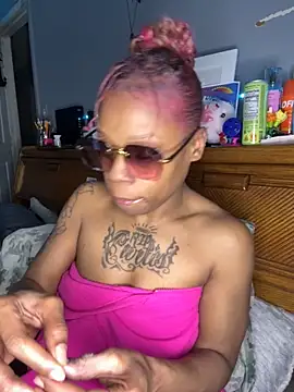 Tishrella6 online show from 4, 2, 2026