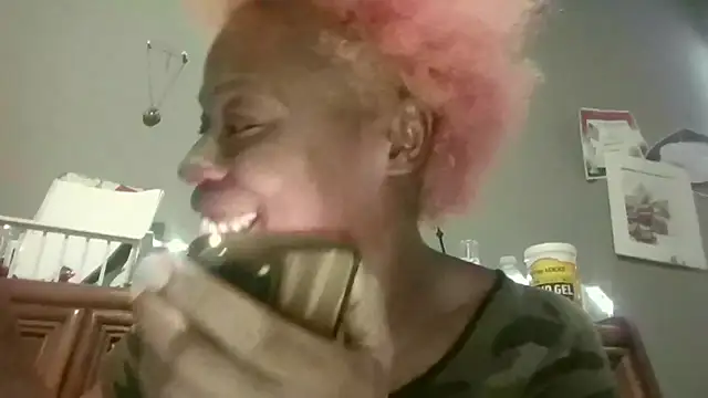 Tishrella6 online show from 14, 2, 2026