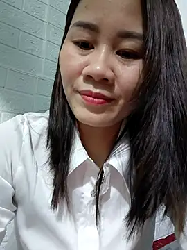 Singlemom69x online show from 1, 11, 2025