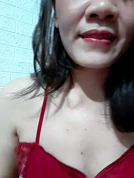Snapshot of Singlemom69x chatting on 23, 6, 2026 Singlemom69x online show from 23, 6, 2026