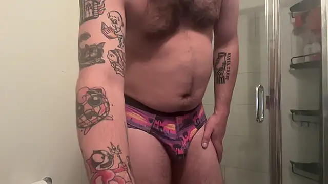 Snapshot of discocouple69 chatting on 24, 9, 2025 discocouple69 online show from 24, 9, 2025