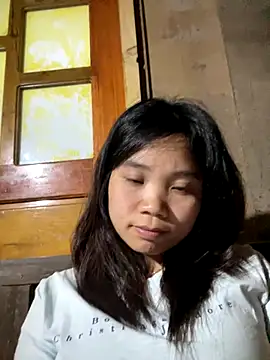 Ngoc-bbi online show from 16, 12, 2025