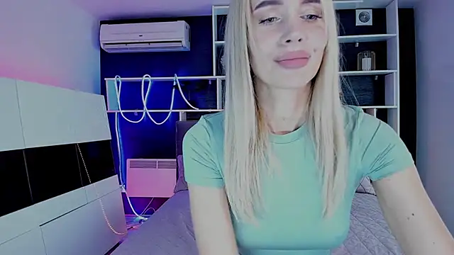 SabrinaSharm online show from 17, 10, 2025