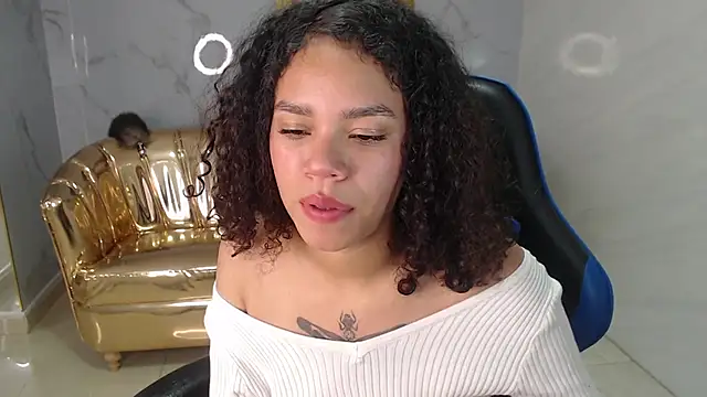 Snapshot of Canela_s1 chatting on 3, 10, 2025 Canela s1 online show from 3, 10, 2025