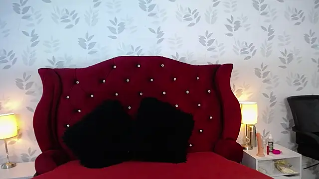 MargarettCooper online show from 15, 9, 2025