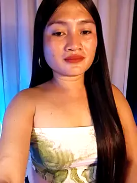 Naughtyalina2 online show from 20, 9, 2025