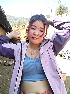 lylylove online show from 5, 2, 2026