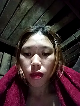 Ngocmi909 online show from 18, 12, 2025