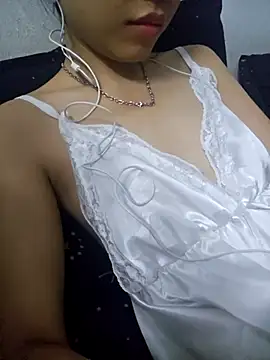 Snapshot of _Thaotam_ chatting on 24, 4, 2026 Thaotam online show from 24, 4, 2026
