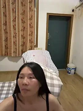 xiiuuff18 online show from 30, 10, 2025