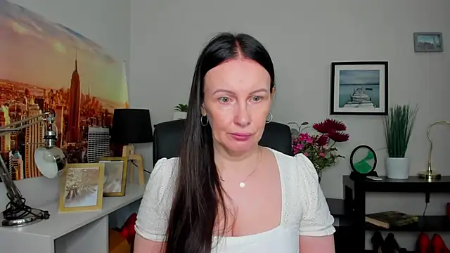 Velvet Jasmine online show from 10, 9, 2025