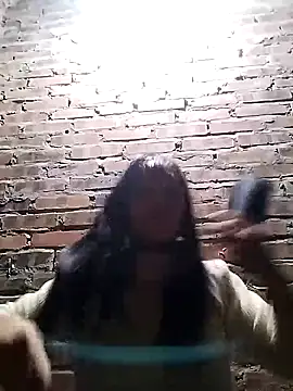 miss-su online show from 9, 10, 2025