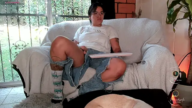 Paradisse  online show from 31, 3, 2026