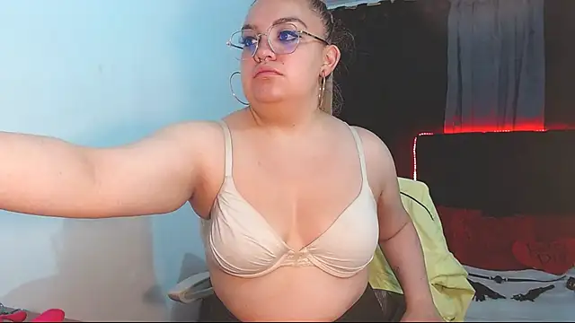 Snapshot of Sasha_TK chatting on 9, 9, 2025 Sasha TK online show from 9, 9, 2025