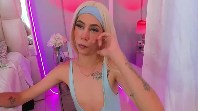 Darlyn tenderhot   online show from 16, 10, 2025