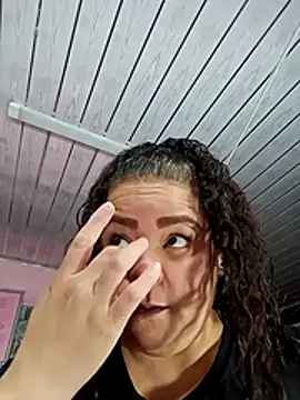 Snapshot of Miss_Adriana01 chatting on 4, 2, 2026 Miss Adriana01 online show from 4, 2, 2026