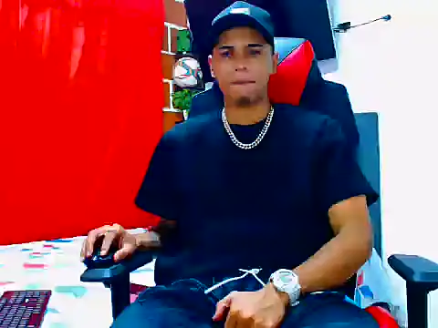 Snapshot of cristian_tayron1 chatting on 12, 6, 2026 cristian tayron1 online show from 12, 6, 2026