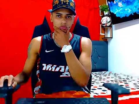 Snapshot of cristian_tayron1 chatting on 13, 7, 2026 cristian tayron1 online show from 13, 7, 2026