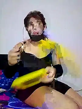 Snapshot of Banouti_23 chatting on 26, 9, 2025 Banouti 23 online show from 26, 9, 2025