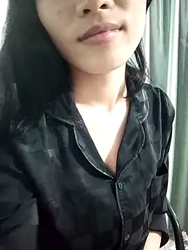 Snapshot of Ly-ny chatting on 29, 9, 2025 Ly-ny online show from 29, 9, 2025