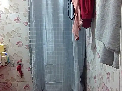 Snapshot of Ly-ny chatting on 25, 5, 2026 Ly-ny online show from 25, 5, 2026