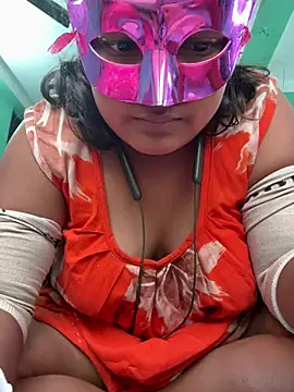 Snapshot of mimi87hoty chatting on 28, 2, 2026 mimi87hoty online show from 28, 2, 2026