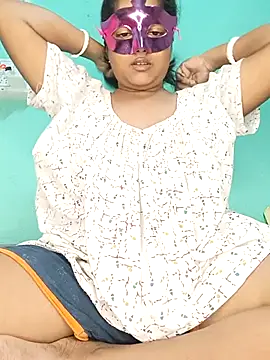 Snapshot of mimi87hoty chatting on 16, 7, 2026 mimi87hoty online show from 16, 7, 2026