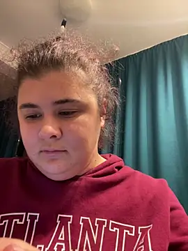 Snapshot of AliceCurlyX chatting on 1, 12, 2025 AliceCurlyX online show from 1, 12, 2025