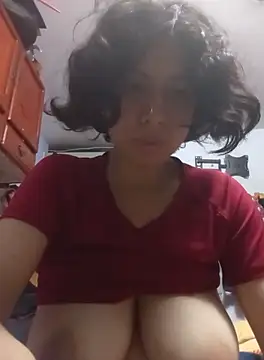 Snapshot of Syndel23 chatting on 23, 9, 2025 Syndel23 online show from 23, 9, 2025